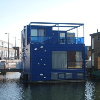 What are the disadvantages of floating structures
